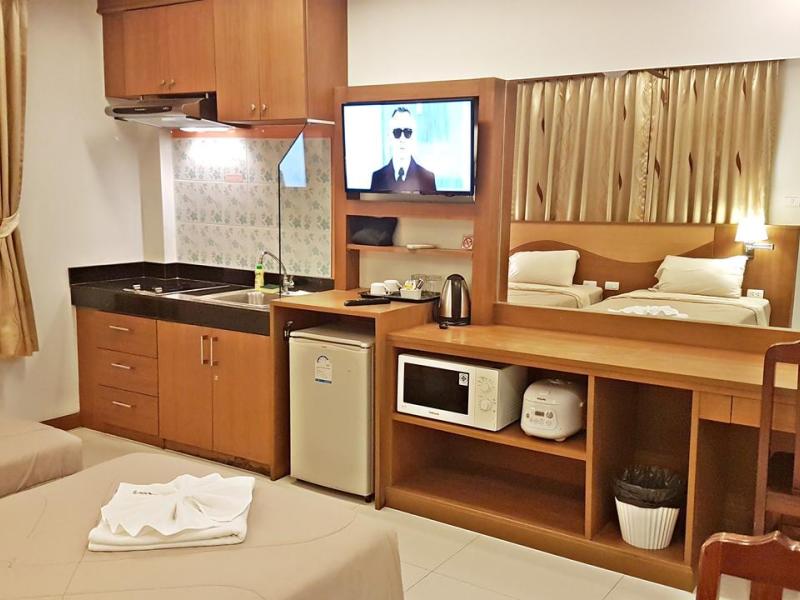 Green Harbor Hotel & Service Apartments