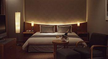 Cerulean Tower Tokyu