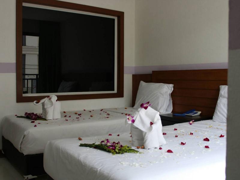 Chana Phuket Hotel