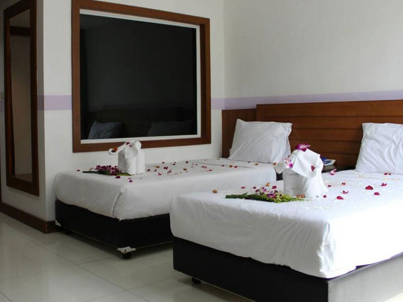 Chana Phuket Hotel