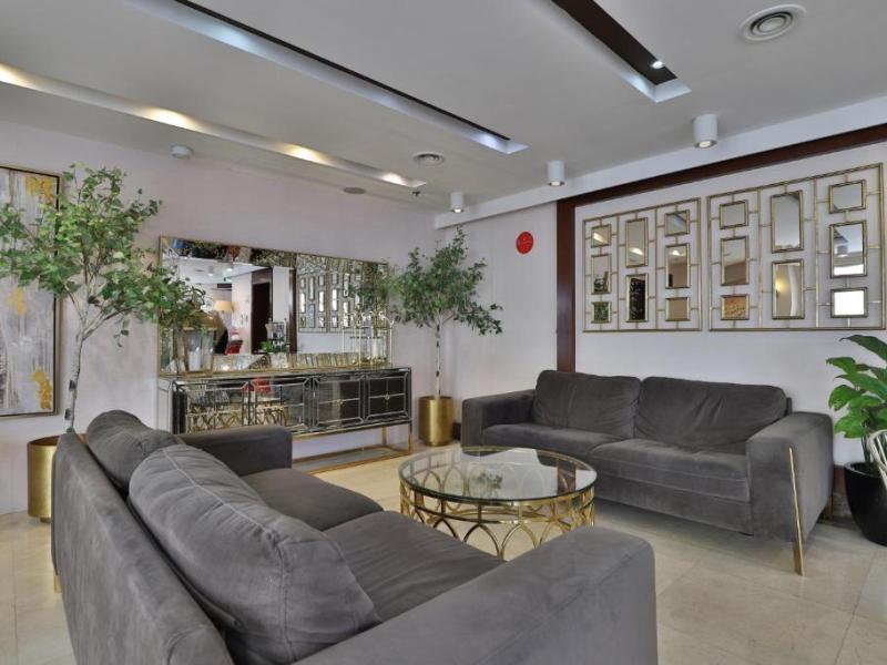 Sun & Sands Downtown