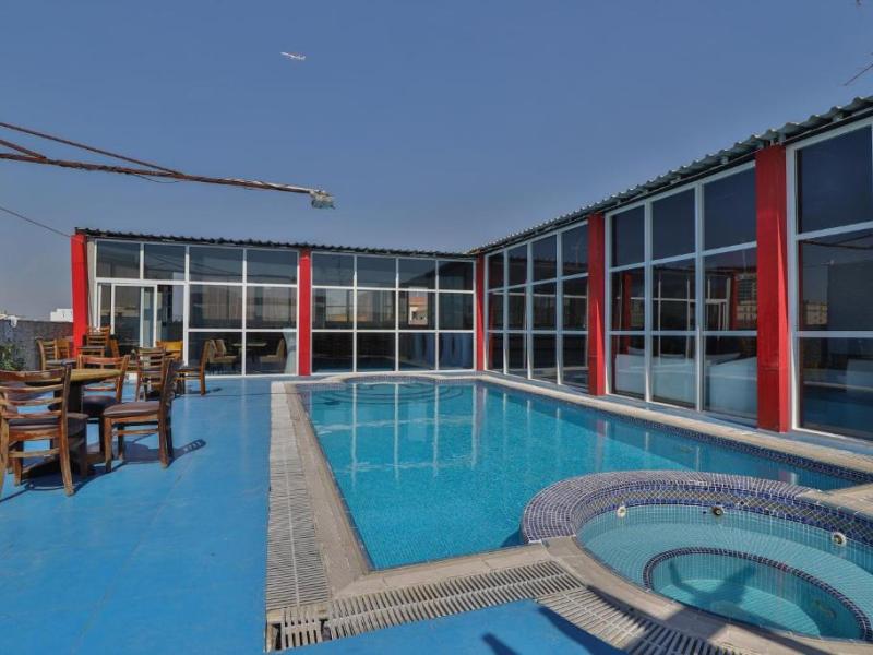 Sun & Sands Downtown