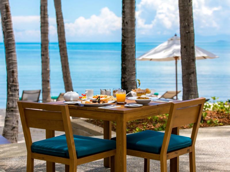 Outrigger Koh Samui Beach Resort