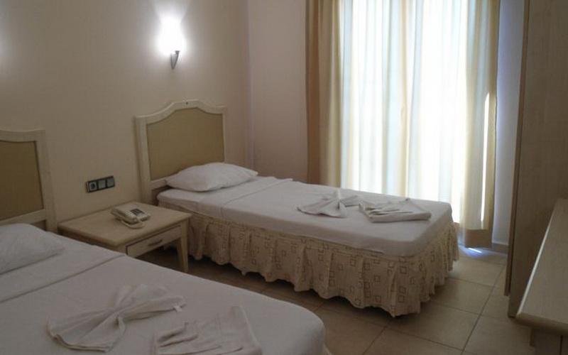 Club Dena Apartments