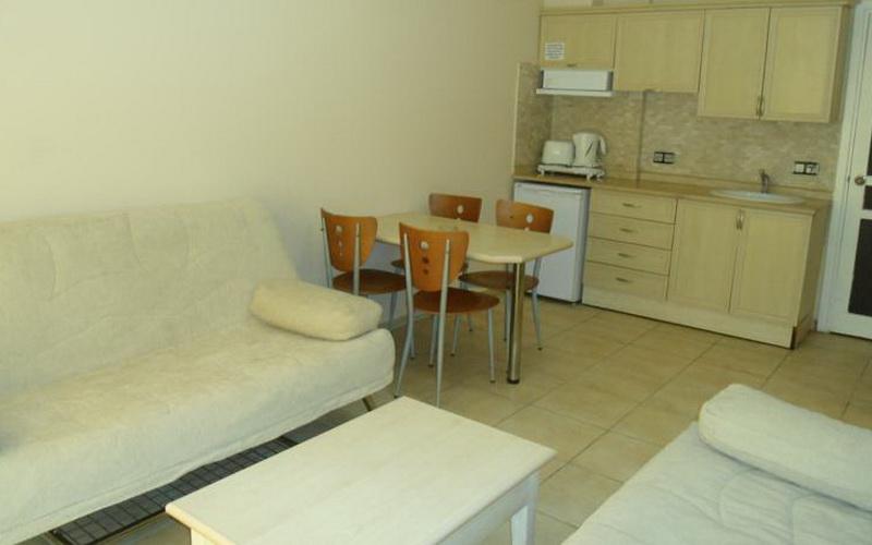 Club Dena Apartments