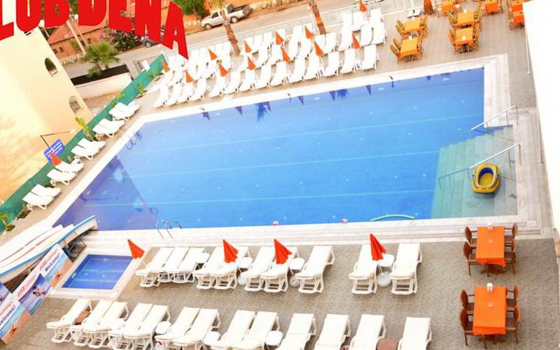 Club Dena Apartments