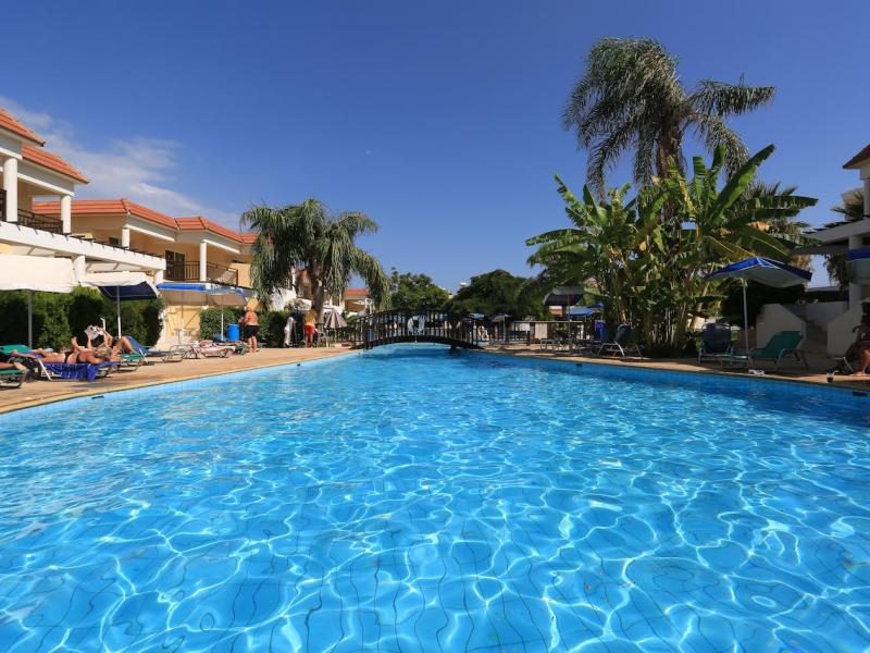 Jacaranda Hotel Apartments