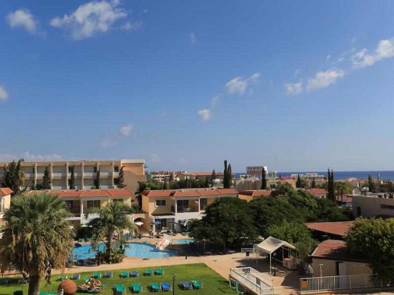 Jacaranda Hotel Apartments