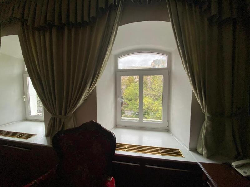 Ист-Вест Отель