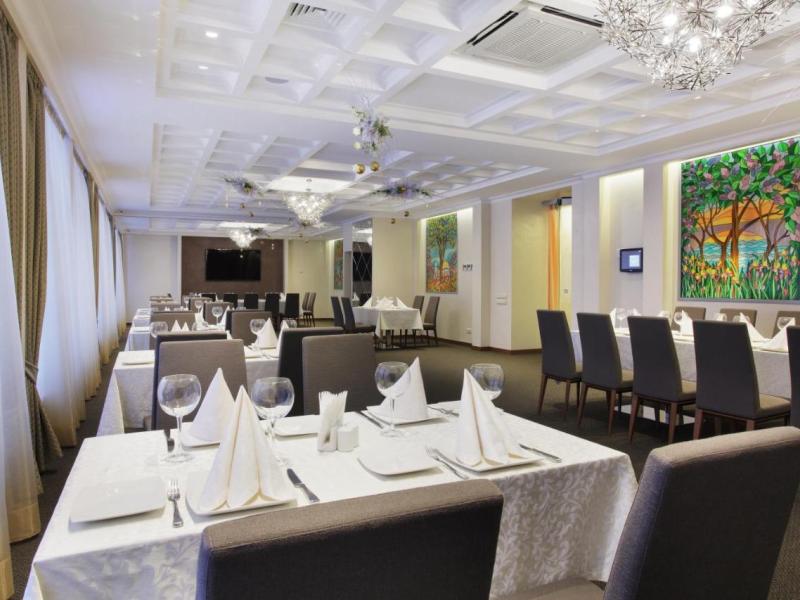 Грин Парк Отель