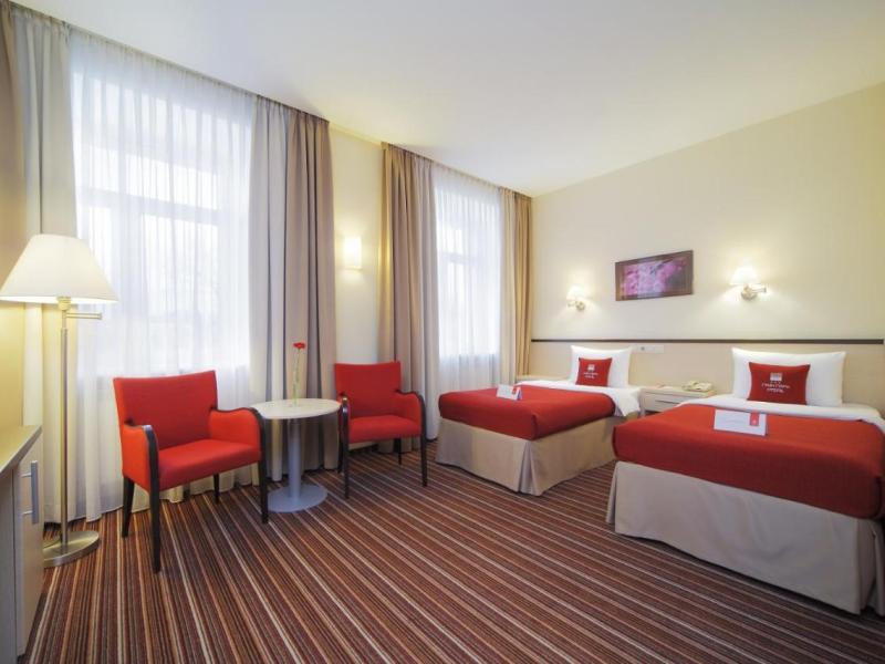 Грин Парк Отель