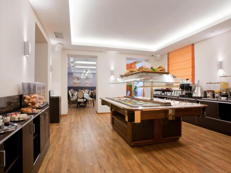 Грин Парк Отель