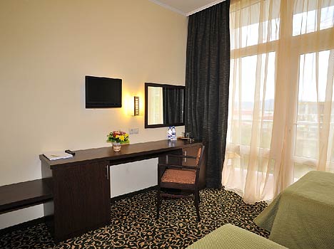 Cruise hotel by Kompass