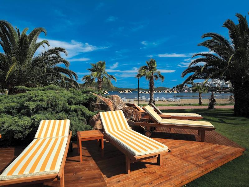 Costa Bitezhan Hotel