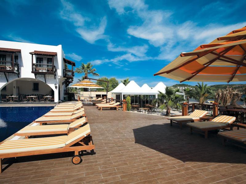 Costa Bitezhan Hotel