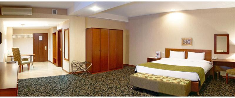 Benefit Plaza Congress Hotel