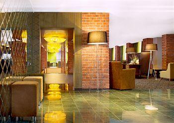 Benefit Plaza Congress Hotel