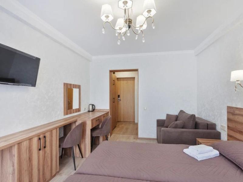 Искра пансионат