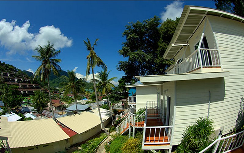 Phi Phi Up Hill Cottage