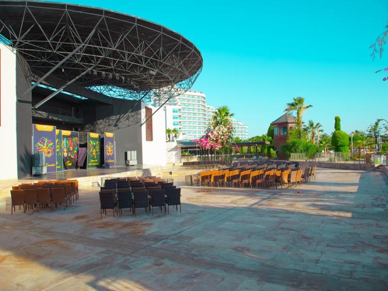 Venosa Beach Resort & Spa