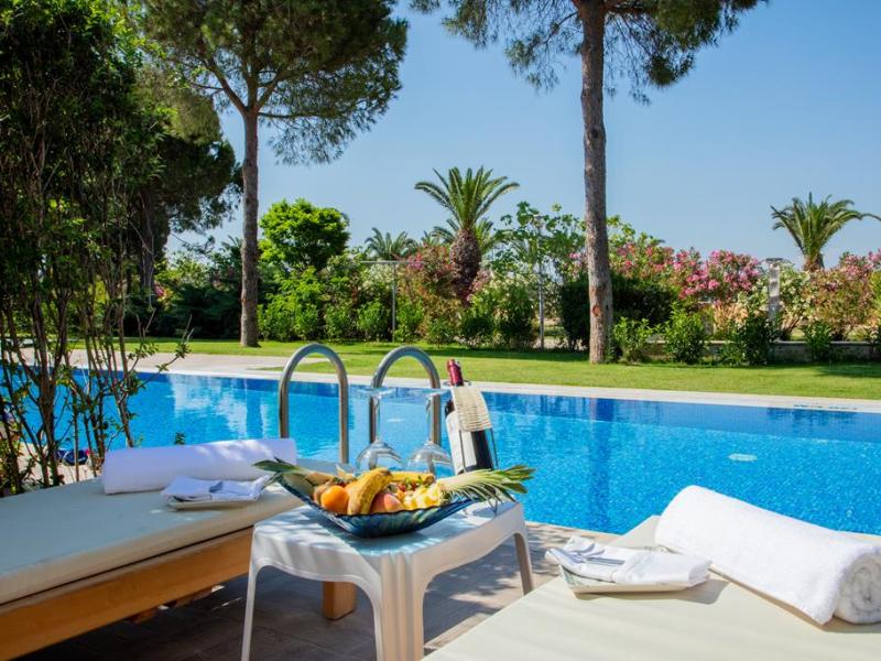 Venosa Beach Resort & Spa