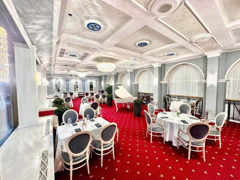 Taleon Imperial Hotel