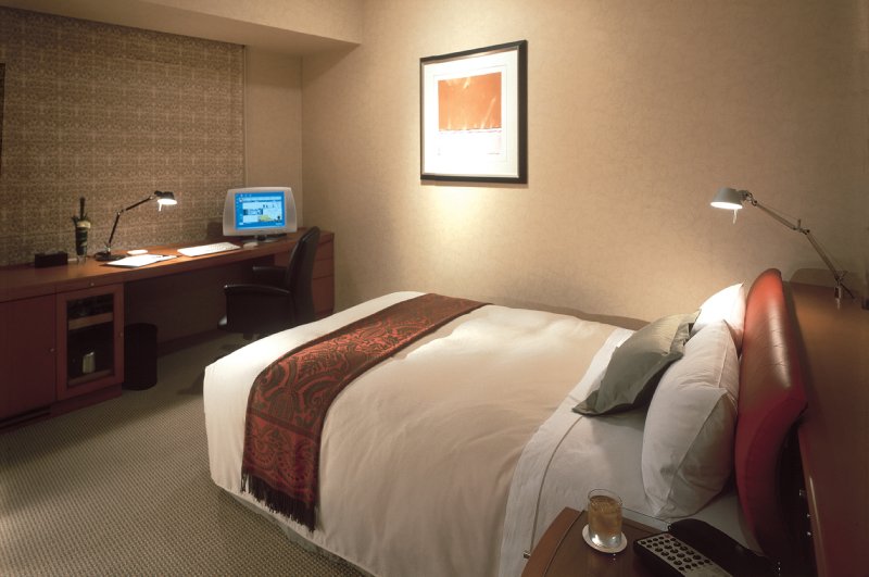 Royal Park Shiodome Tower