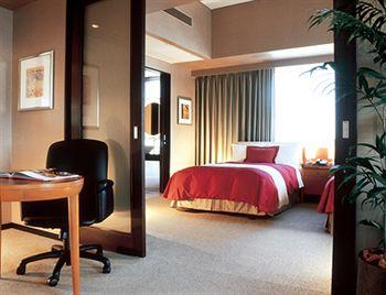 Royal Park Shiodome Tower