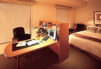 Отель Royal Park Shiodome Tower Япония, Токио, фото 3