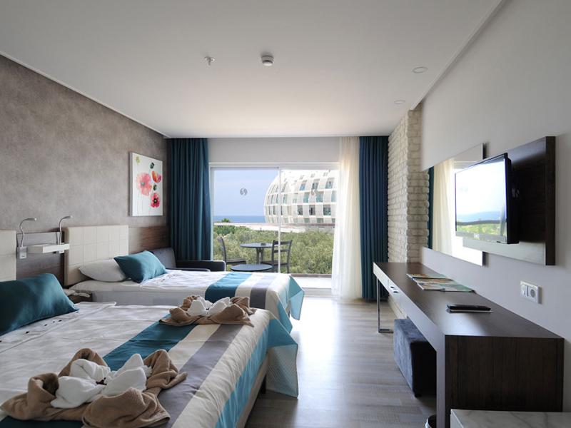 Gold Island Selected