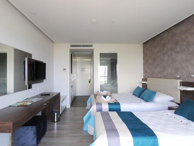 Gold Island Selected