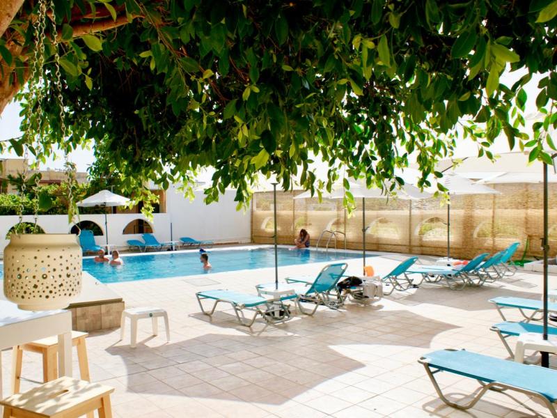 Nicolas Grand Suites