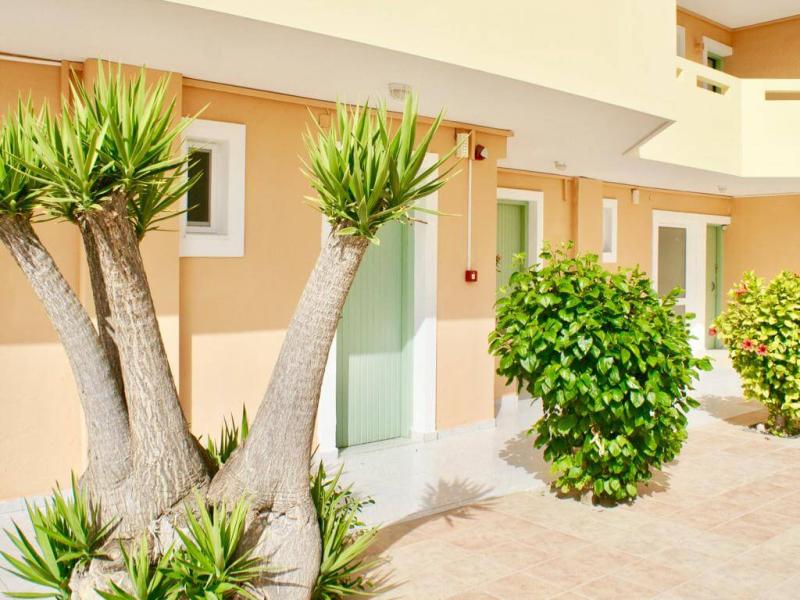 Nicolas Grand Suites