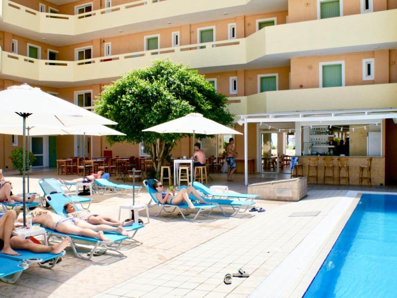 Nicolas Grand Suites