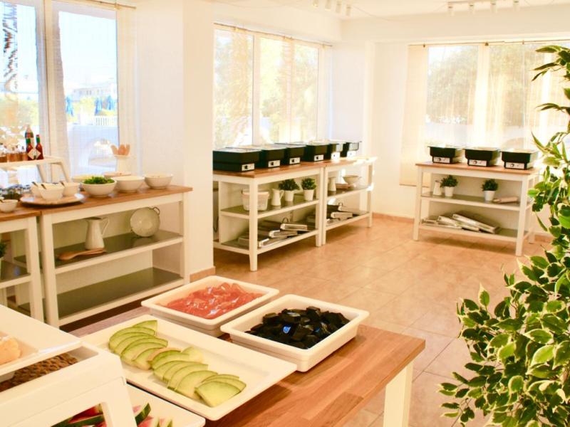 Nicolas Grand Suites