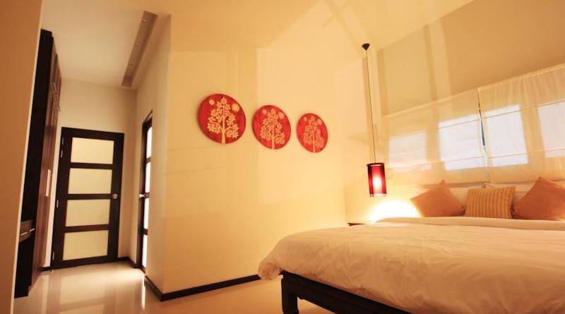 Two Villas Holiday Oriental Style Layan Beach