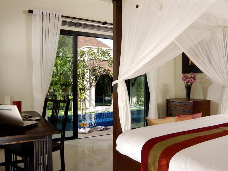 Two Villas Holiday Oriental Style Layan Beach