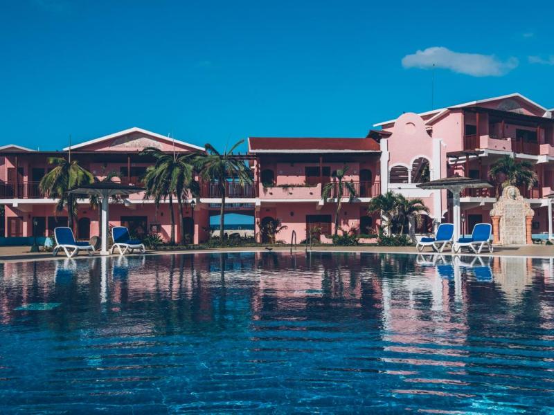 Colonial Cayo Coco