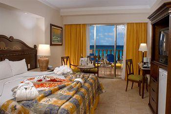 Gr Solaris Cancun
