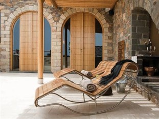 Kinsterna Hotel & Spa