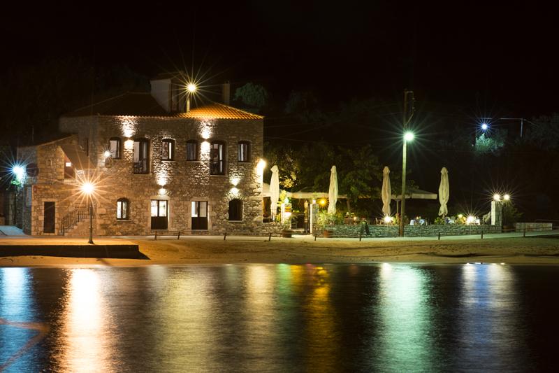 Kotronas Bay Hotel
