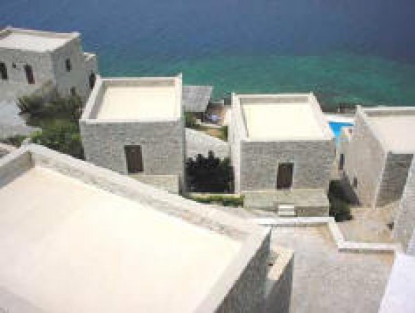 Limeni Village Hotel