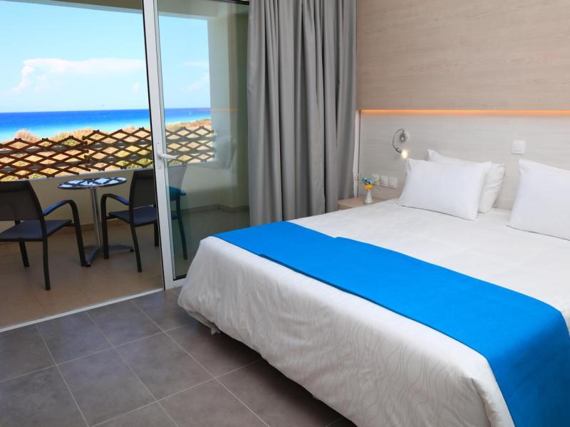 Labranda Blue Bay
