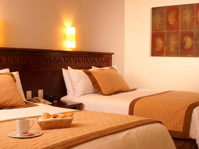 Blue Bay Grand Esmeralda