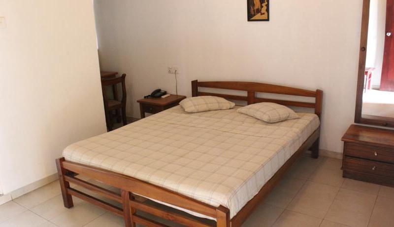 Roy Villa Beach Hotel