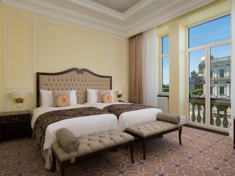 Lotte Hotel St. Petersburg