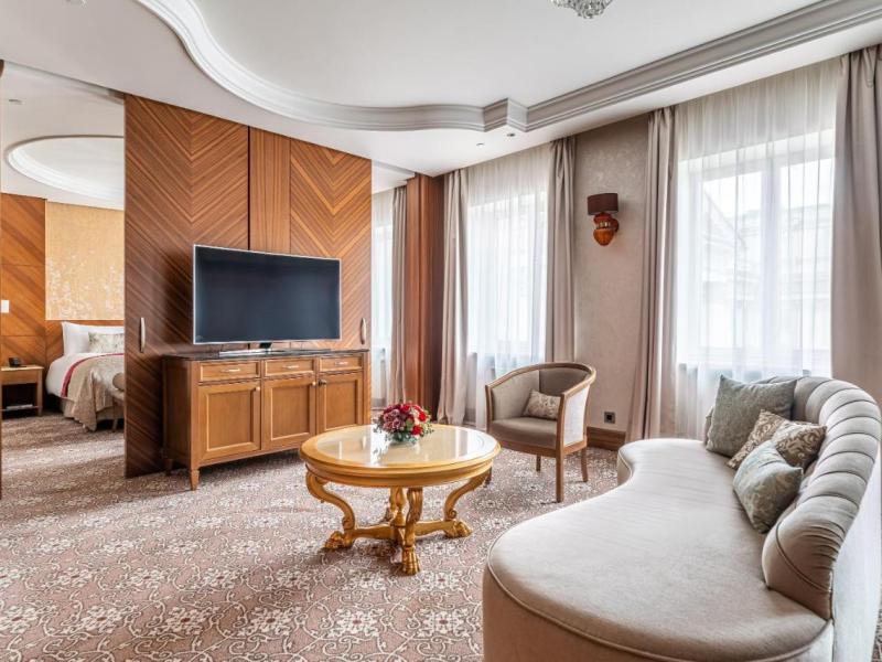 Lotte Hotel St. Petersburg