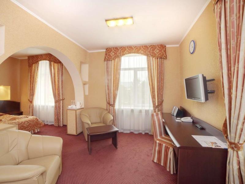 Максима Заря