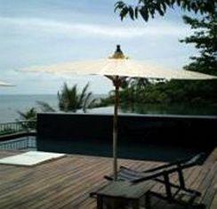 Blue Hill Beach Resort