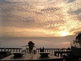 Blue Hill Beach Resort